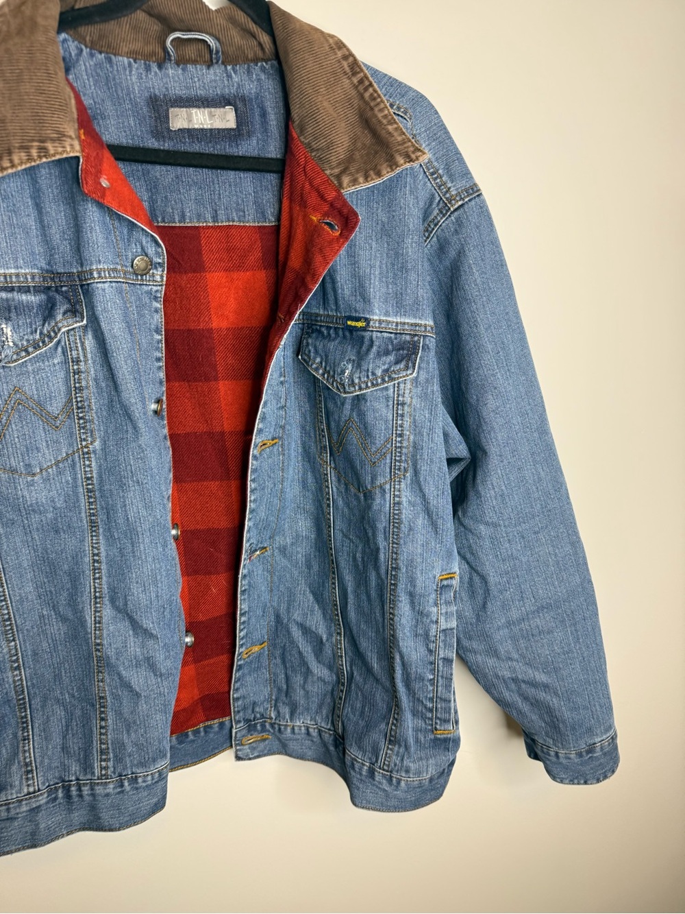 Wrangler Blue Denim Jacket with Brown Corduroy Collar and Red Plaid Lining large - Picture 3 of 8